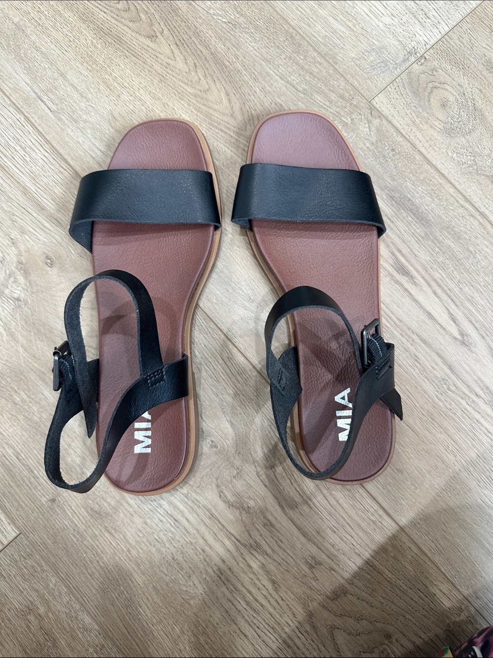 MIA Black Strap Brown Footbed Slide Sandals with Back Strap